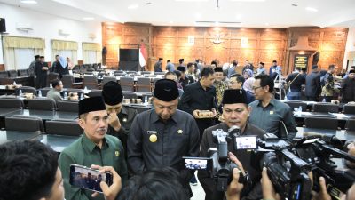 Murdi Hantoro Resmi Jabat Ketua DPRD Kabupaten Kediri 2024-2029