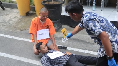 Ustadz di Blitar, Pelaku Pelempar Kayu Berpaku ke Santri Hingga Tewas Ditetapkan Sebagai Tersangka dan Ditahan