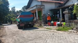 Pemkab Kediri Suplai Air Bersih untuk Warga Dusun Sepawon Plosoklaten