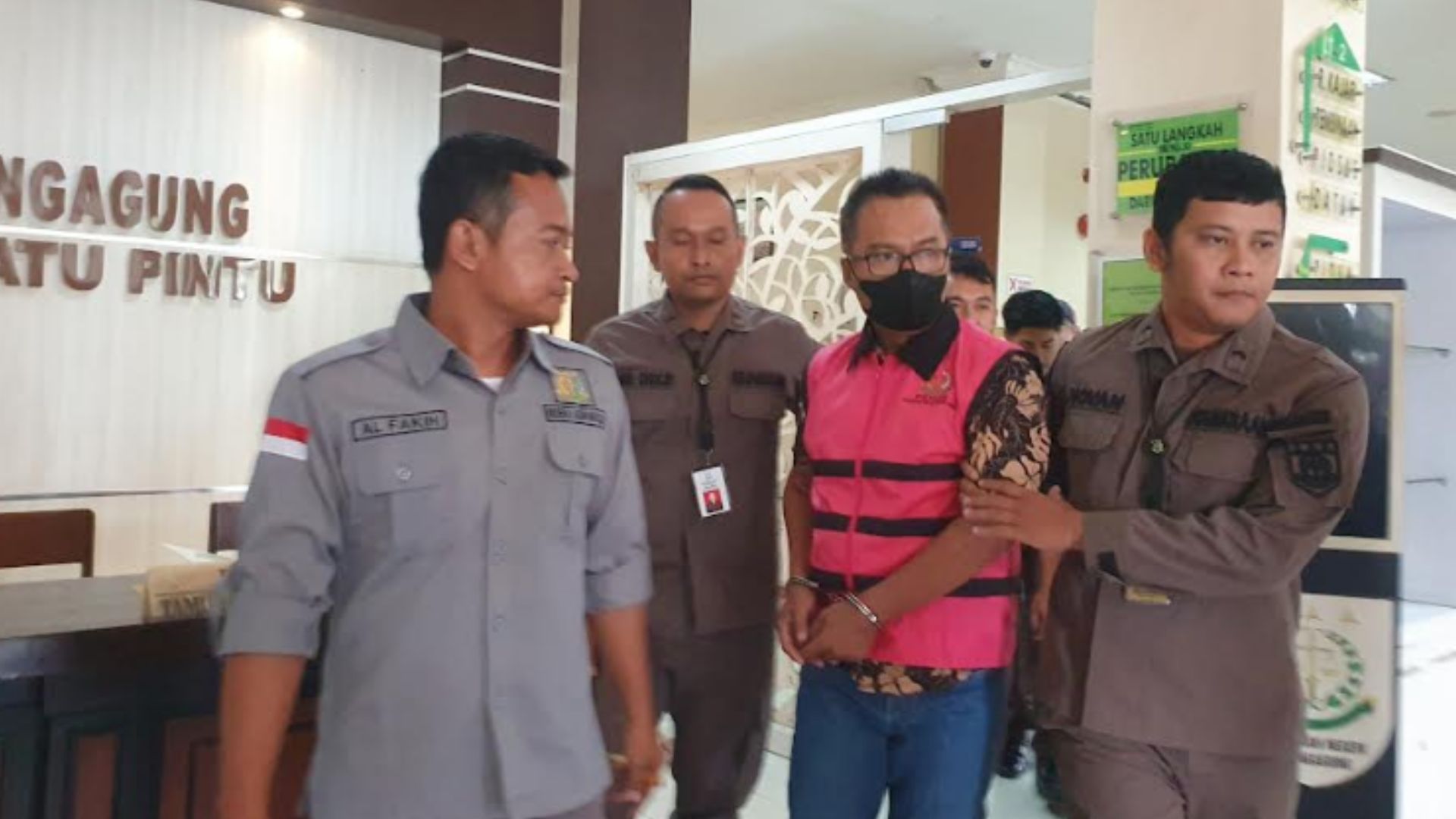 Kejari Tulungagung Tetapkan Dua Tersangka Kasus Korupsi Dana Desa di Desa Tambakrejo