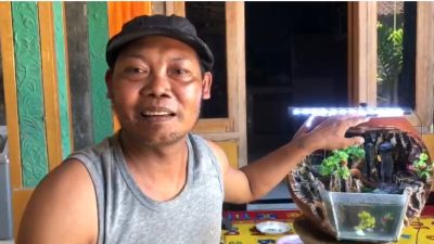 Sulap Limbah Bekas Pakai, Pria di Ponorogo Ini Mampu Hasilkan Pundi-Pundi Rupiah