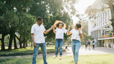 Jangan Sampai Anak Terjebak Pergaulan Bebas dan Kenakalan Remaja, Para Orang Tua Ketahui 8 Hal Ini1