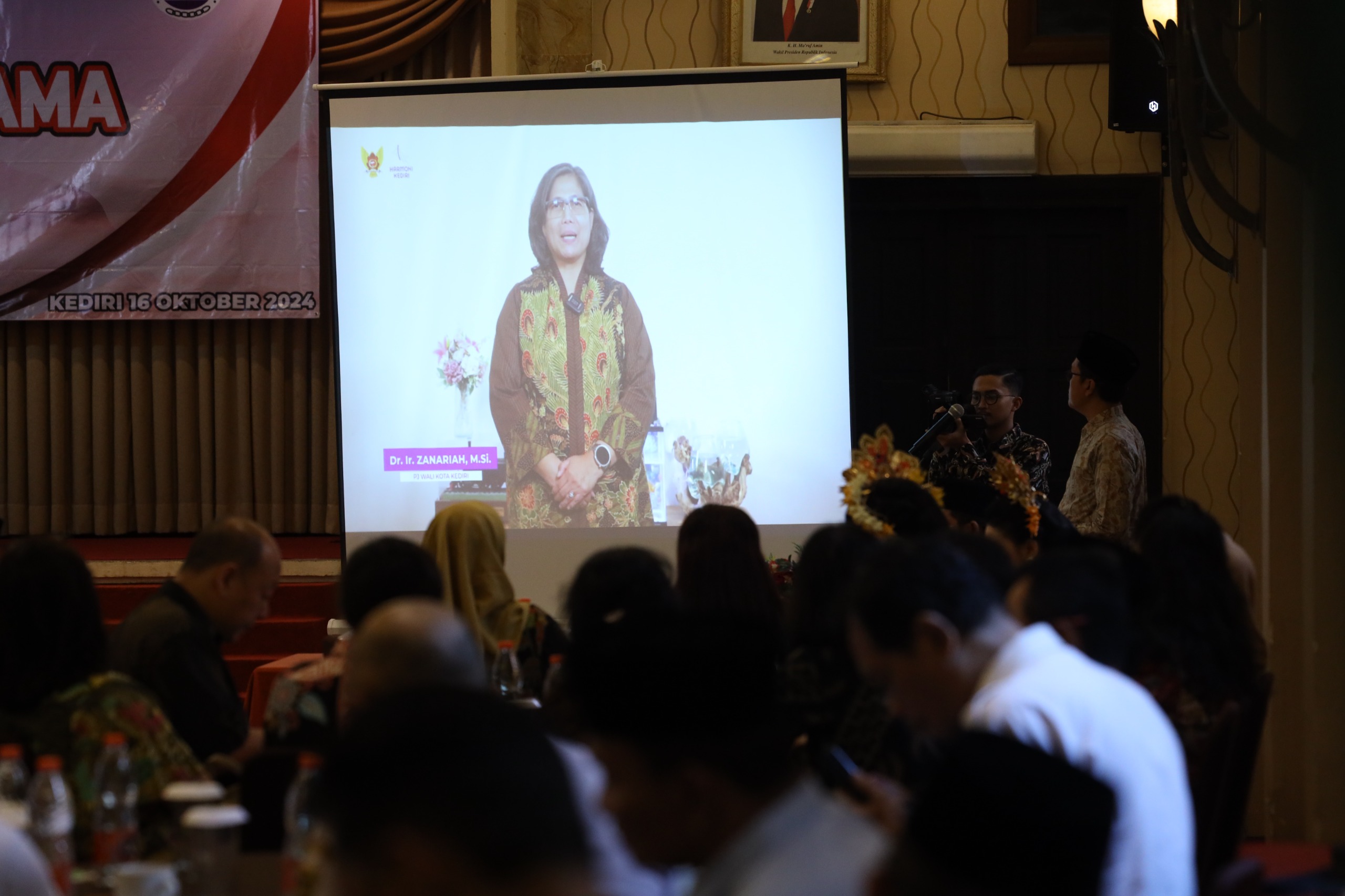 Pj Wali Kota Kediri Sampaikan Pesan Ini dalam Seminar Nasional yang Diselenggarakan FKUB Kota Kediri