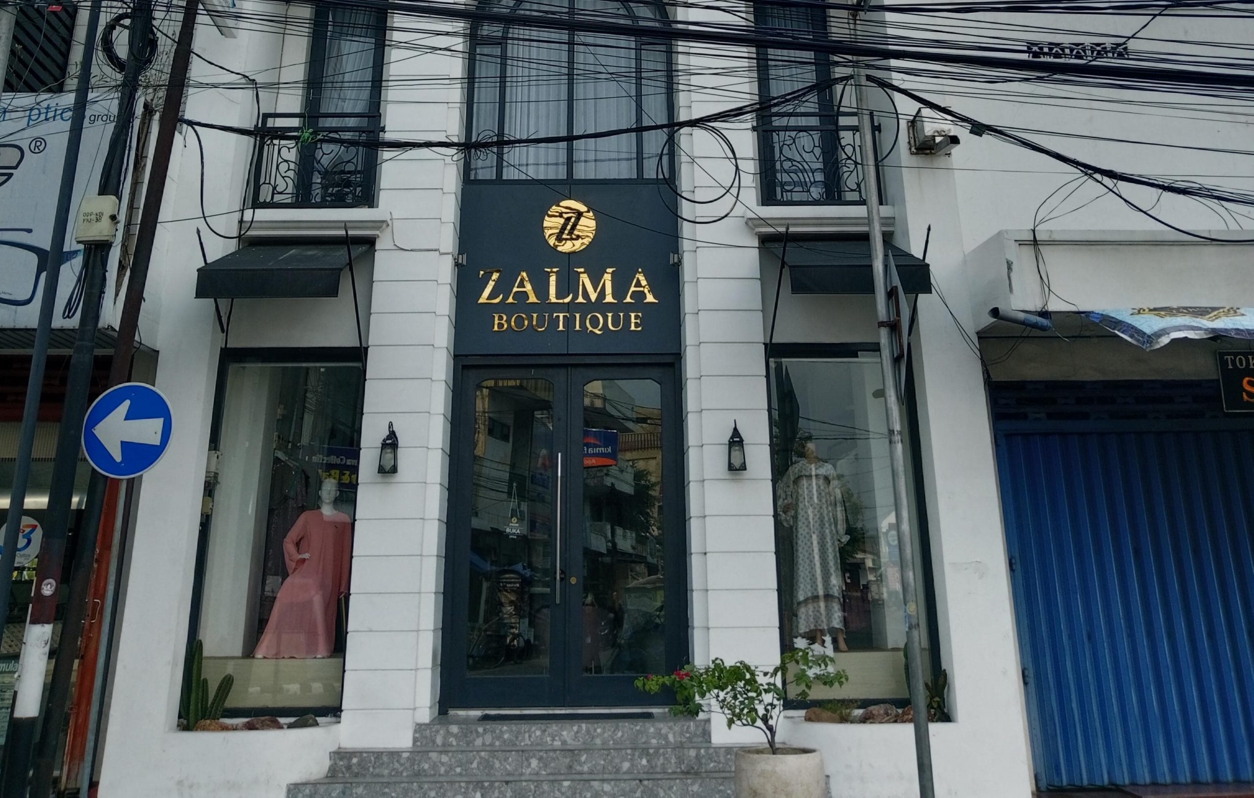 Zety Musthofa, Desainer Fashion Asal Kediri, Tonjolkan Eksklusivitas dalam Sentuhan Desain di Zalma Boutique