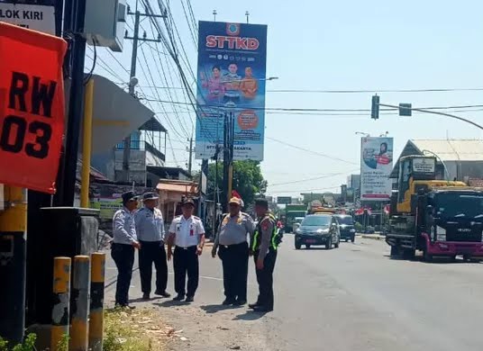 ATCS Dipasang di Perempatan Jongbiru untuk Lancarkan Arus Lalu Lintas Menjelang Tahun Baru