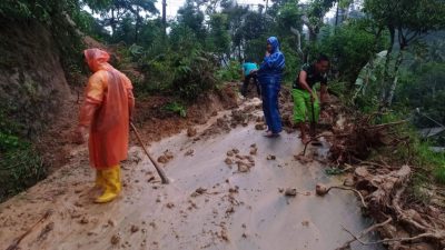 Longsor di Trenggalek, Dua Rumah Rusak dan Akses Antar Desa Terputus