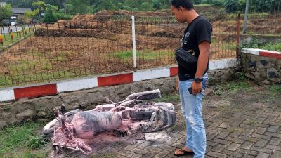 Panik! Motor Terbakar di SPBU Trenggalek, Begini Kronologinya