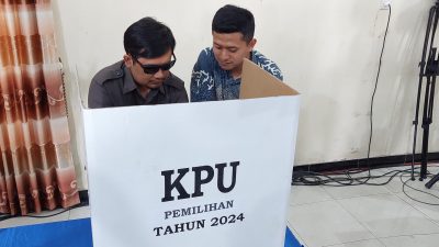 Sebanyak 3.786 Pemilih Disabilitas Siap Berpartisipasi di Pilkada 2024, KPUD Trenggalek Pastikan Aksesibilitas Nyaman