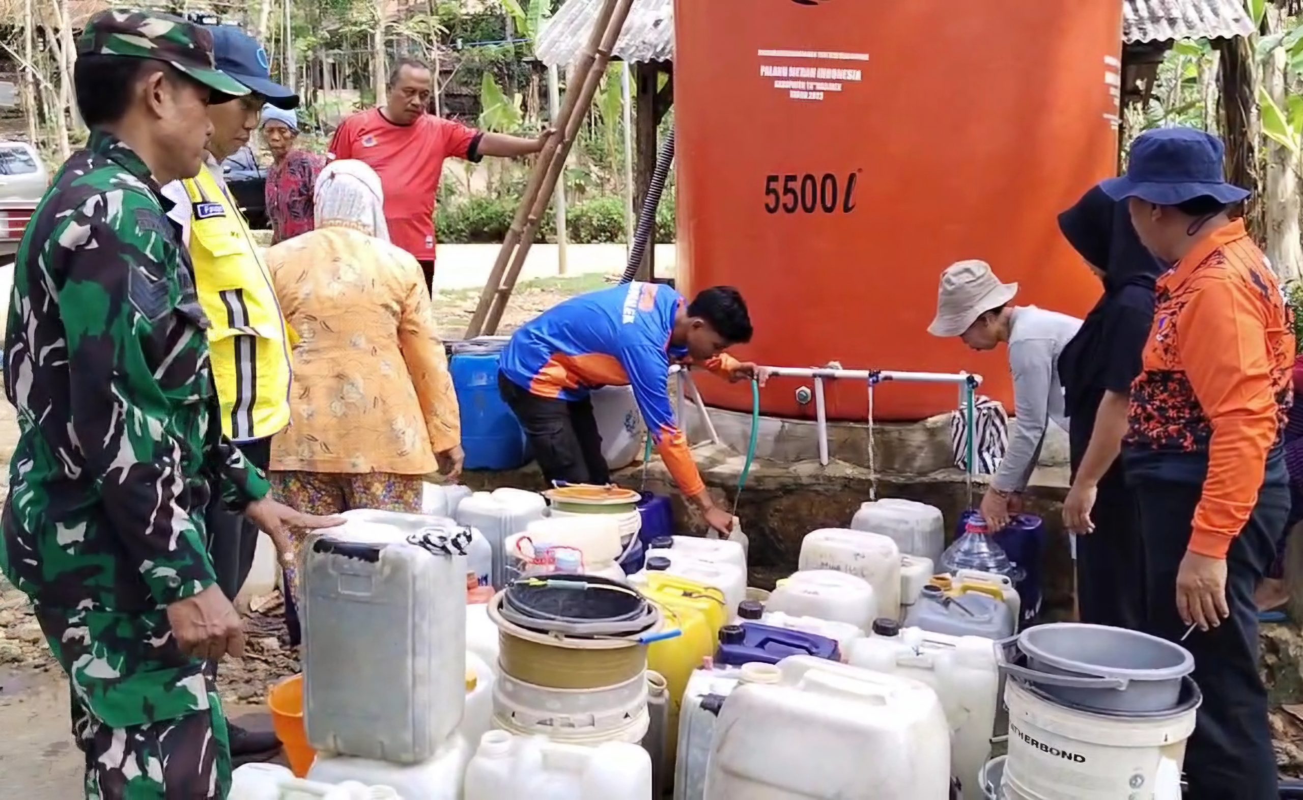 Kekeringan Landa 72 Desa di Trenggalek, Puluhan Ribu Warga Krisis Air Bersih