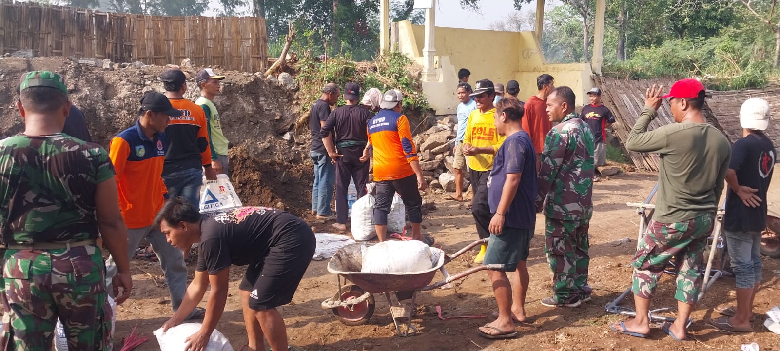 Pjs Bupati Kediri Peringatkan Warga untuk Waspada Cuaca Ekstrem di Musim Penghujan