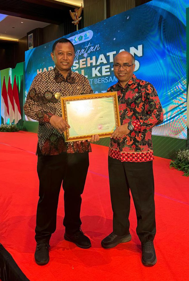 Pemkab Kediri Raih Penghargaan Terbaik Bidang Layanan Kesehatan di Jatim dengan Skor 96,51