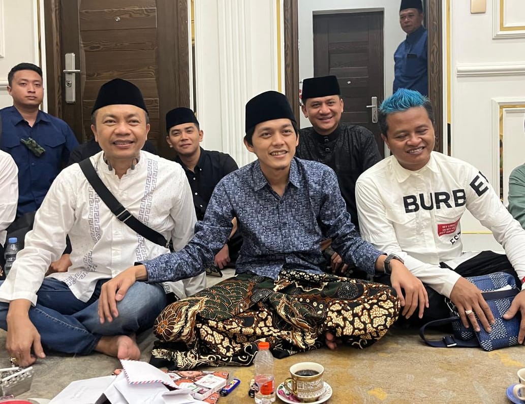 Mantan Wabup Rahmat Santoso : Kemenangan Rijanto-Beky dan Mas Ibin-Mbak Elim Adalah Kemenangan PAN di Blitar Raya