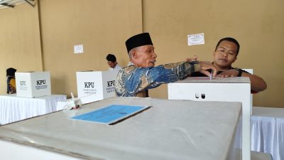 KPU Ponorogo Gelar Simulasi Pemungutan dan Penghitungan Suara untuk Pilkada 2024