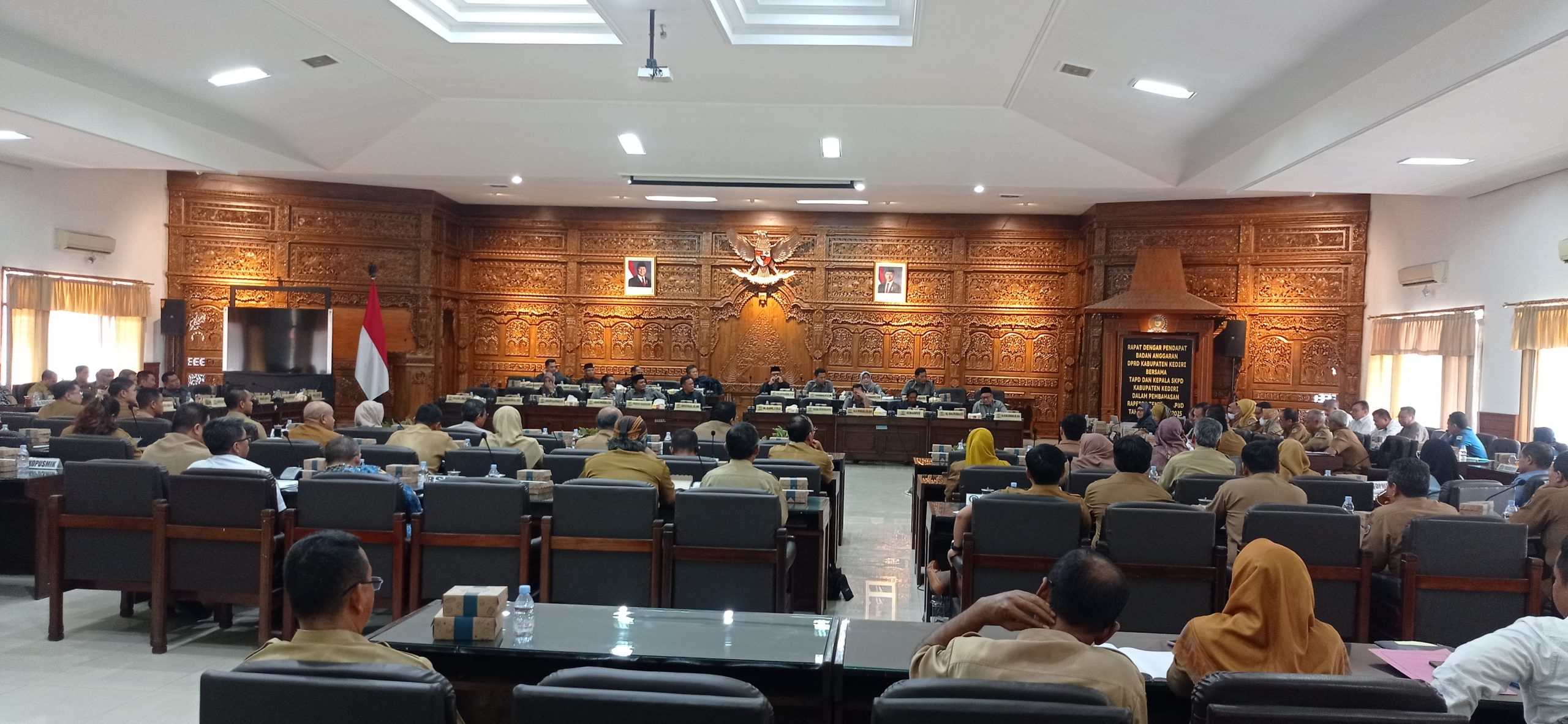 RDP DPRD Kabupaten Kediri Bahas Penggunaan Anggaran 2025 dan Isu Kebencanaan