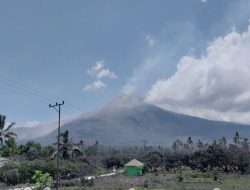 Gunung Lewotobi Laki-laki Erupsi, Intip Sejarah Gunung Kembar di NTT Ini Yuk!