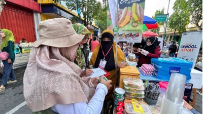 Dinkes Tulungagung Gencar Awasi Peredaran Latiao di CFD Tulungagung, Sekaligus Berikan Edukasi Keamanan Pangan