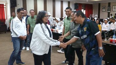 Lepas Atlet Kota Kediri Ikuti POPDA XIV dan PEPAPERDA II, Pj Wali Kota Kediri, Jaga Sportivitas, Semoga Bisa Jadi Juara