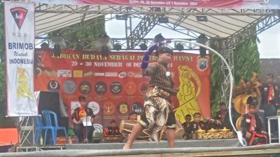 Festival Pecut Samandiman Warnai HUT ke-79 Korps Brimob Polri di Kediri