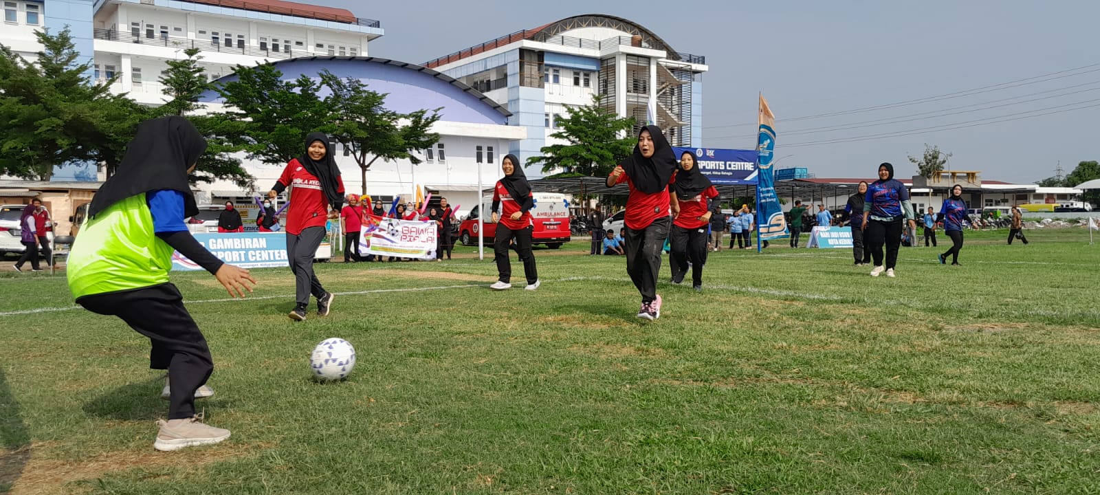 Turnamen Minisoccer Putri dan Bola Voly Putra Resmi Digelar *