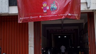 KPU Kota Kediri Selesaikan Proses Sortir dan Pelipatan Surat Suara, Pilwali Puluhan Lembar Rusak, Pilgub Belasan Lembar yang Rusak