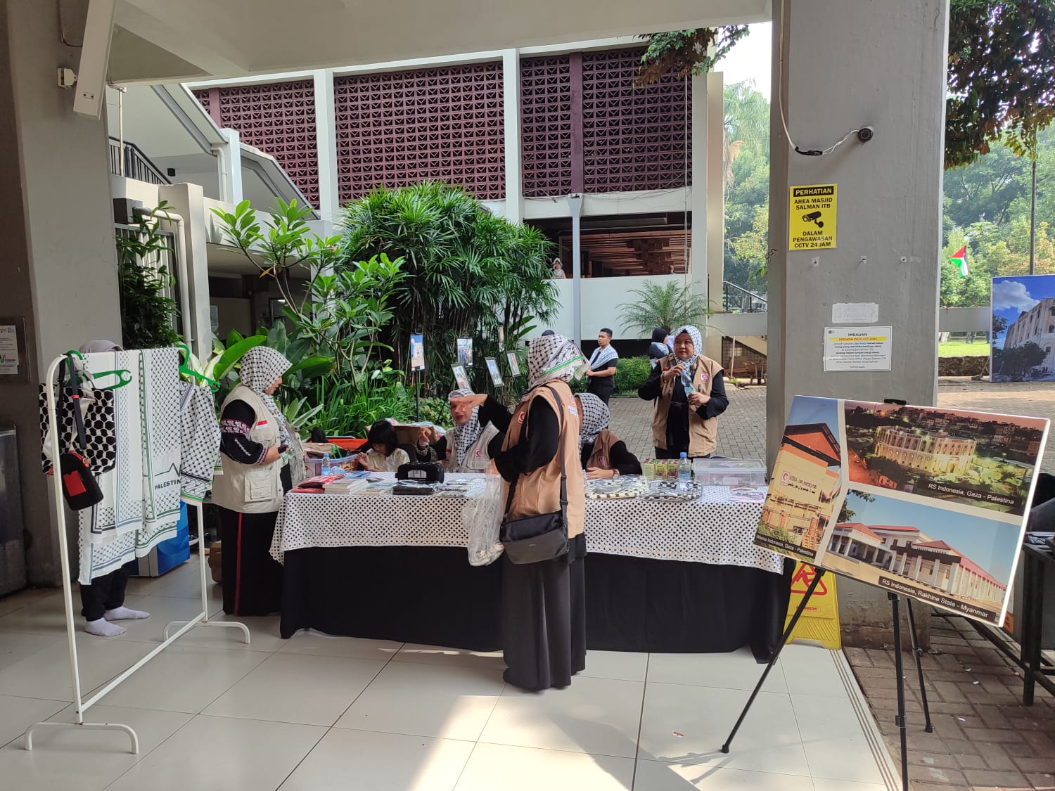 Masjid Salman ITB dan MER-C Galang Dukungan untuk Palestina