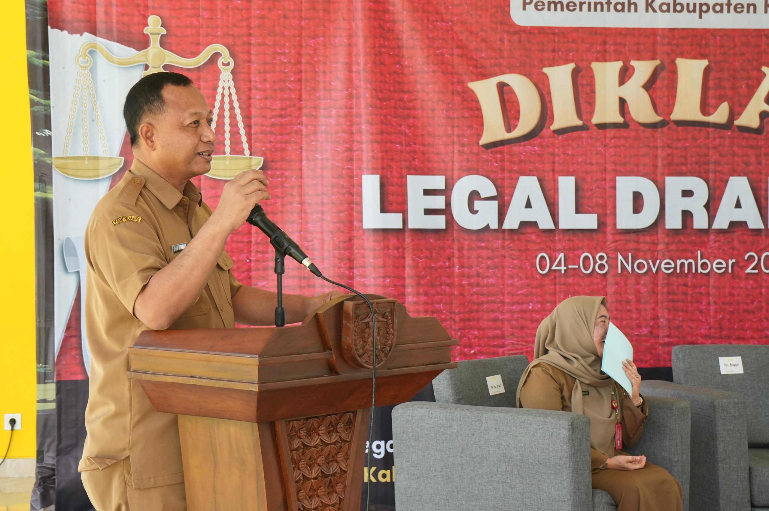 PJ Bupati Kediri Perkuat Perda-Perkada, Tingkatkan Kompetensi ASN Melalui Diklat Legal Drafting