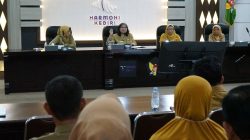 Pj Wali Kota Kediri Beri Motivasi Pejabat Fungsional Pada Penghitungan Kebutuhan Jabatan Fungsional Analis Kebijakan dan Informasi IKK