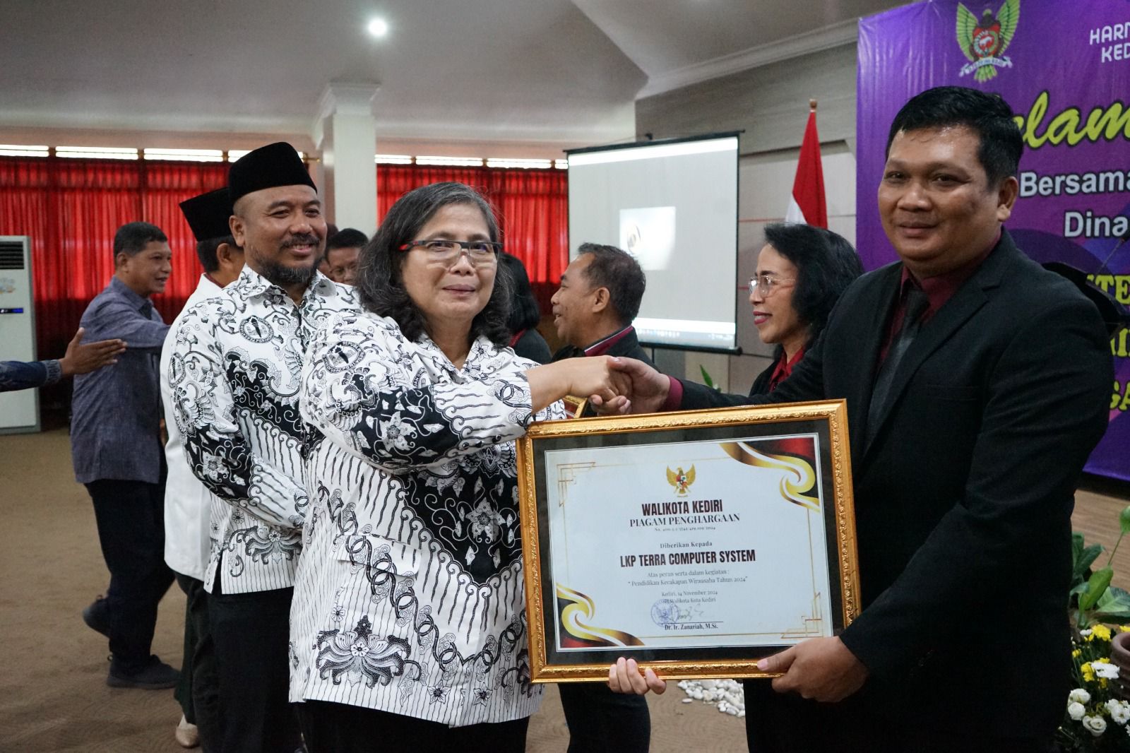 Pj Wali Kota Kediri Beri Arahan Untuk Para Peserta Uji Kompetensi