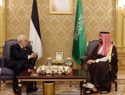 Presiden Mahmoud Abbas Temui Pangeran Mohammed bin Salman, Bahas Dukungan Palestina di KTT Gabungan Arab-Islam