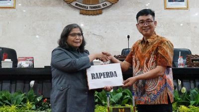 Raperda APBD TA 2025 Disetujui, Pj Wali Kota Kediri : Perda APBD TA 2025 Telah Disesuaikan Dengan Arah Kebijakan Pokok Pembangunan Kota Kediri