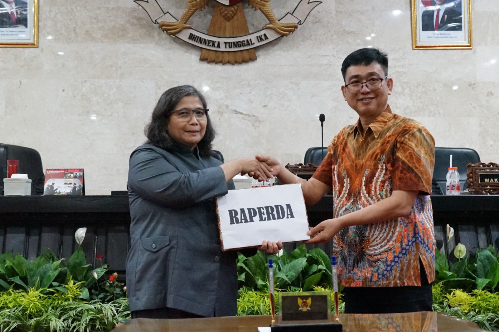 Raperda APBD TA 2025 Disetujui, Pj Wali Kota Kediri : Perda APBD TA 2025 Telah Disesuaikan Dengan Arah Kebijakan Pokok Pembangunan Kota Kediri