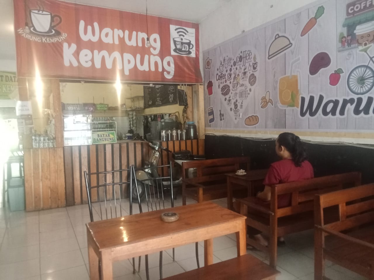 Warung Kempung: Tempat Nongkrong Asyik di Jl. Brigjen Pol Imam Bachri 131, Pesantren, Kota Kediri