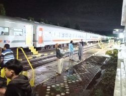 Banjir Genangi Jalur Rel Antara Kesamben-Pohgajih, Perjalanan Tiga Kereta Api Tertunda