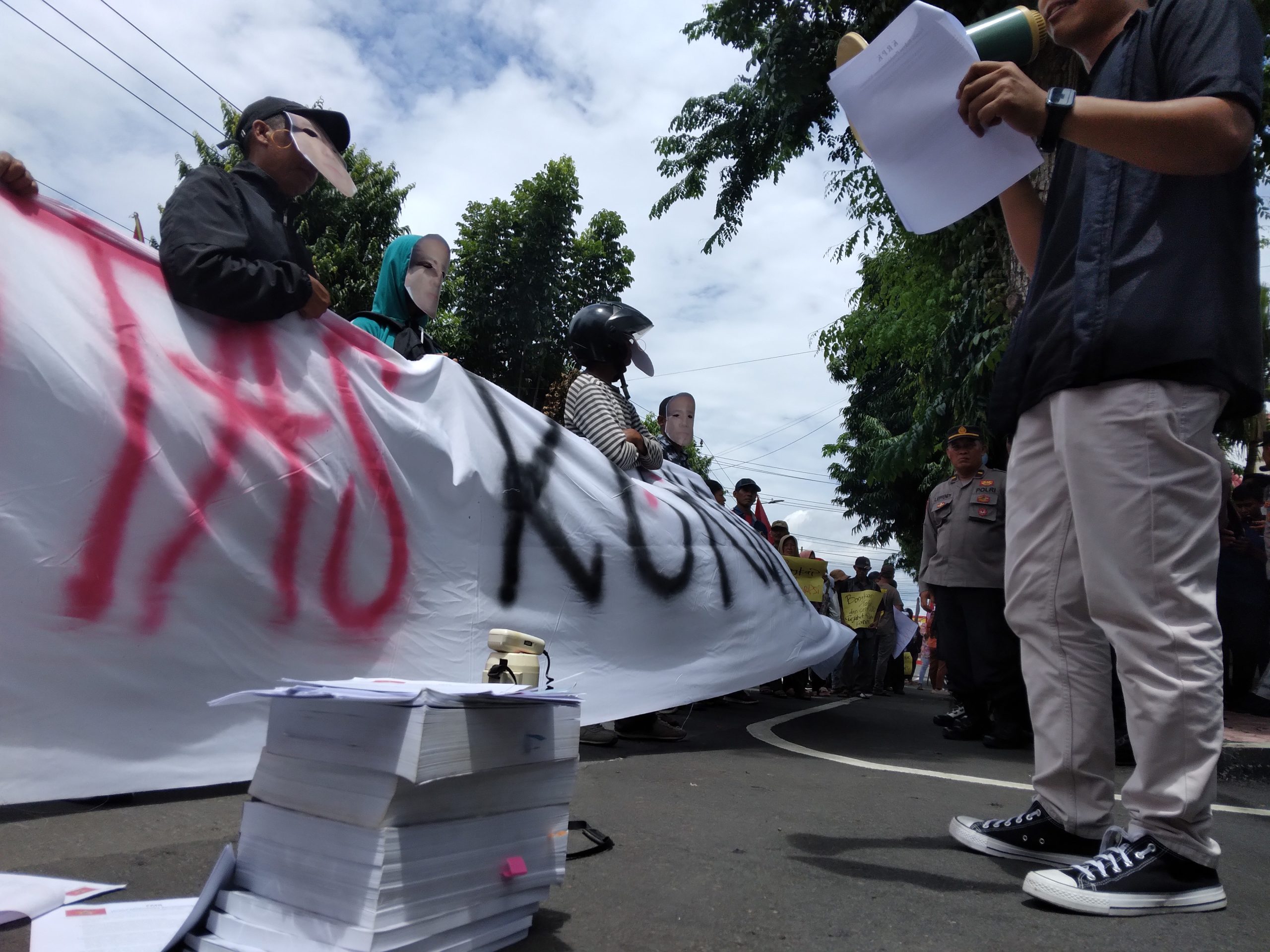 KRPK dan FMR Demo Kejaksaan, Tuntut Pengusutan Dugaan Korupsi di Blitar