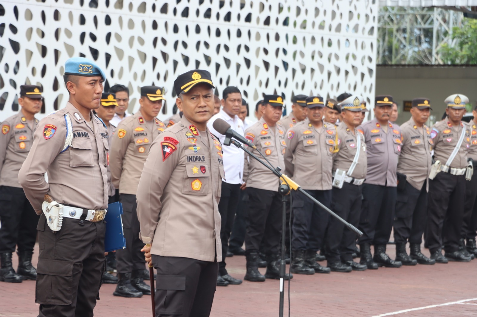 Kapolres Trenggalek Apresiasi Suksesnya Pilkada Damai Berkat Kolaborasi Masyarakat dan Petugas