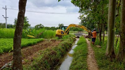 PUPR Kabupaten Kediri Percepat Normalisasi Irigasi di Musim Hujan