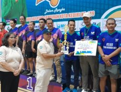 Gelar Turnamen Tenis Meja Wali Kota Kediri Cup Antar RS, RSUD Gambiran Raih Prestasi Gemilang