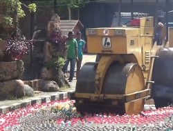 Polres Jombang Musnahkan Ribuan Botol Miras Menjelang Nataru 2024-2025