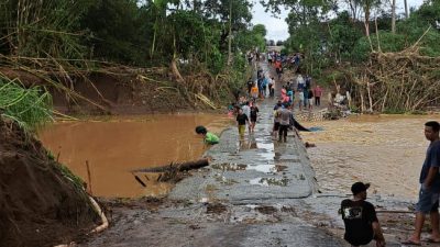 Warga Desa Sambigede Masih Memerlukan Pasokan Air Bersih Pasca Banjir Bandang