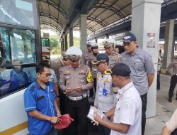 Satlantas Polres Ponorogo Gelar Ramp Check di Terminal Seloaji Jelang Nataru, Temukan Kendaraan Tak Layak
