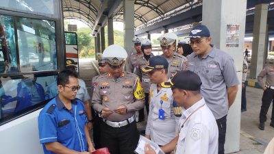 Satlantas Polres Ponorogo Gelar Ramp Check di Terminal Seloaji Jelang Nataru, Temukan Kendaraan Tak Layak