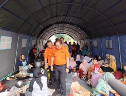 Dinsos Ponorogo Pastikan Ketersediaan 12.000 Bungkus Nasi Harian untuk Warga Terdampak Banjir