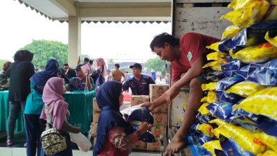 Pasar Murah Ponorogo Diserbu Warga, Ribuan Paket Sembako Ludes Terjual