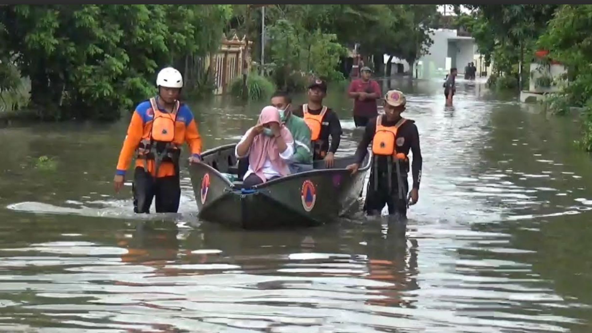 Banjir Luapan Afvoer Watudakon, Ratusan Rumah di Dusun Beluk Tergenang