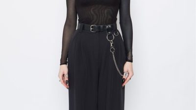 15 Ide Outfit Skena untuk Cewek yang Keren Banget, Siap Tampil Badas?