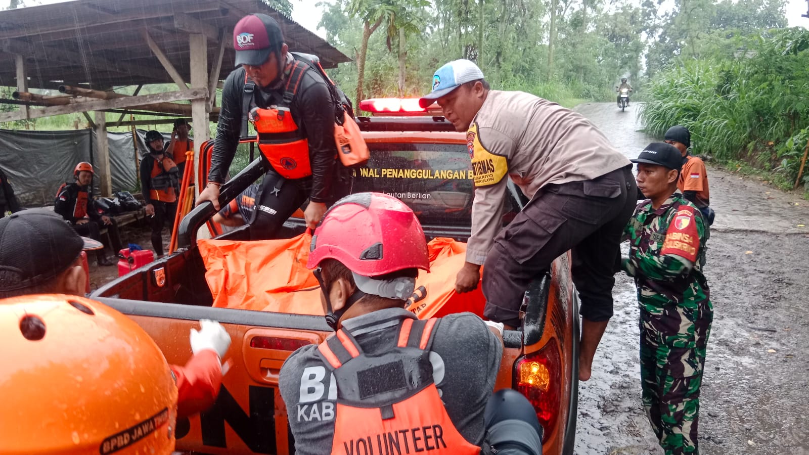 Pencari Ikan yang Hilang di Sungai Brantas Ditemukan 10 Kilometer dari Lokasi Kejadian