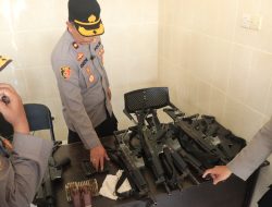 Polres Blitar Kota Periksa Puluhan Senpi untuk Pastikan Kesiapan Operasional
