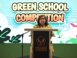 Pj Wali Kota Kediri Apresiasi 10 Sekolah SD dan SMP Terbaik Yang Lolos Babak Final Green School Competition