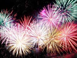 Pergantian Tahun, Pemkot Blitar Gelar Pesta Kembang Api dan Hiburan Musik