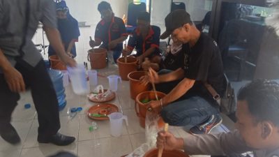 Pelatihan Pembuatan Sabun Cair, Langkah Inovatif Desa Ngasem untuk Pemberdayaan Penyandang Disabilitas